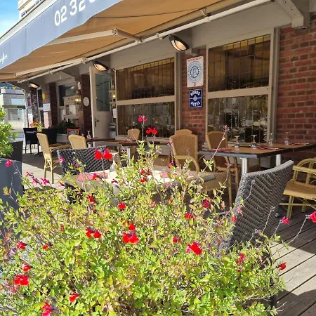 L'auberge Du Cochon D'or