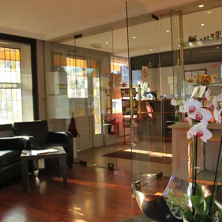 Hotel L'auberge Du Cochon D'or