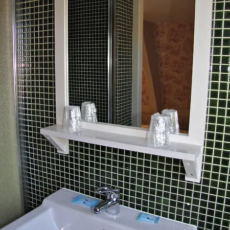 L'auberge Du Cochon D'or Hotel Beuzeville