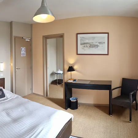 Logis Hotel Restaurant Hotel Le Cochon D'Or Beuzeville