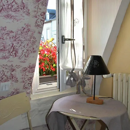 L'auberge Du Cochon D'or