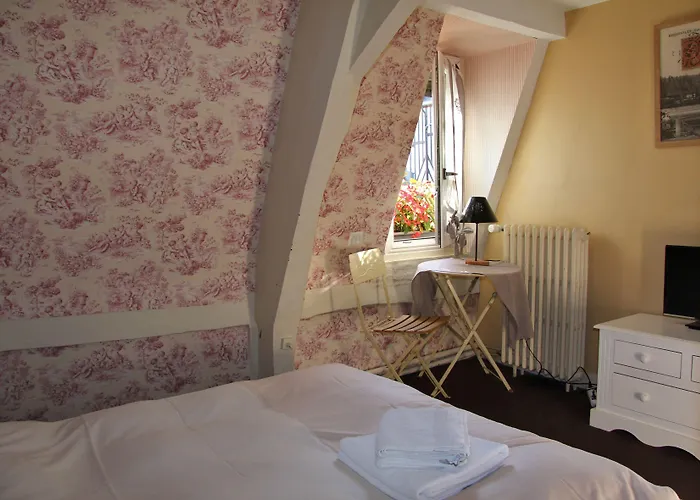 金猪客栈 酒店 伯兹维尔