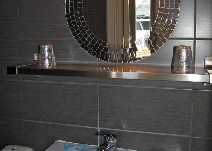 L'auberge Du Cochon D'or