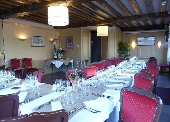 L'auberge Du Cochon D'or 2*